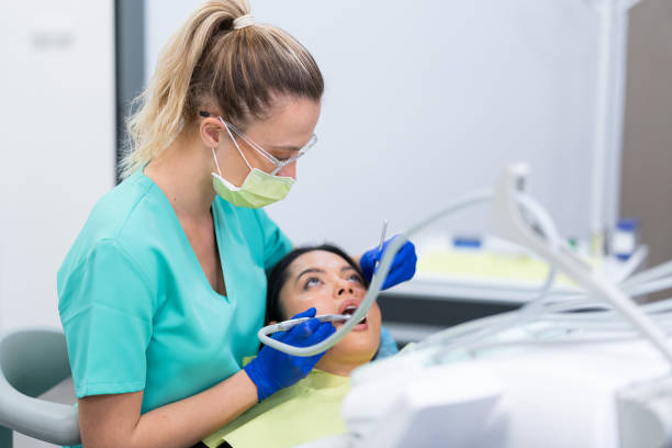 Best Emergency Dental Care for Broken or Chipped Teeth in La Crosse, WI